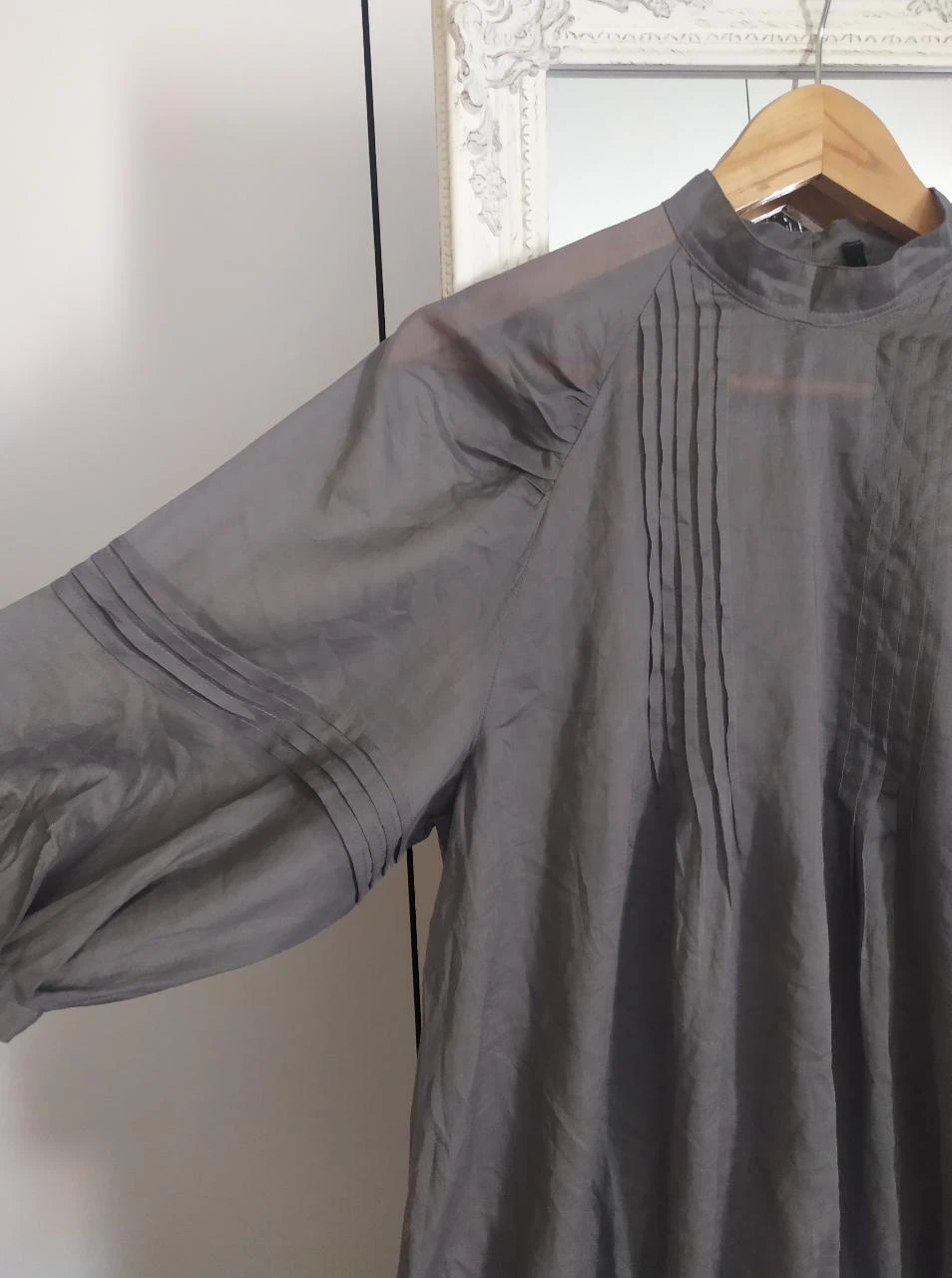 Stile Benetton Light Grey Pleated Balloon Sleeve Blouse M – photo 10